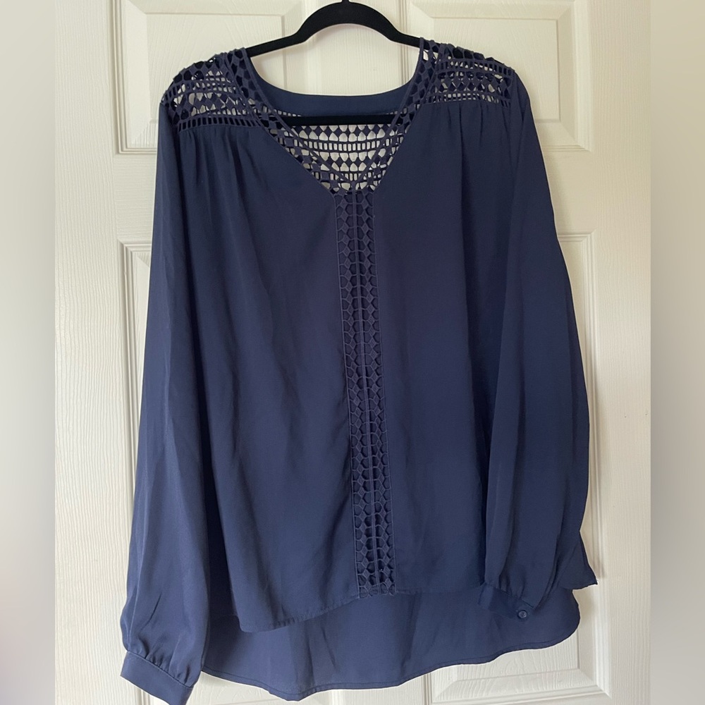 White House Black Market size 14 Blue Blouse